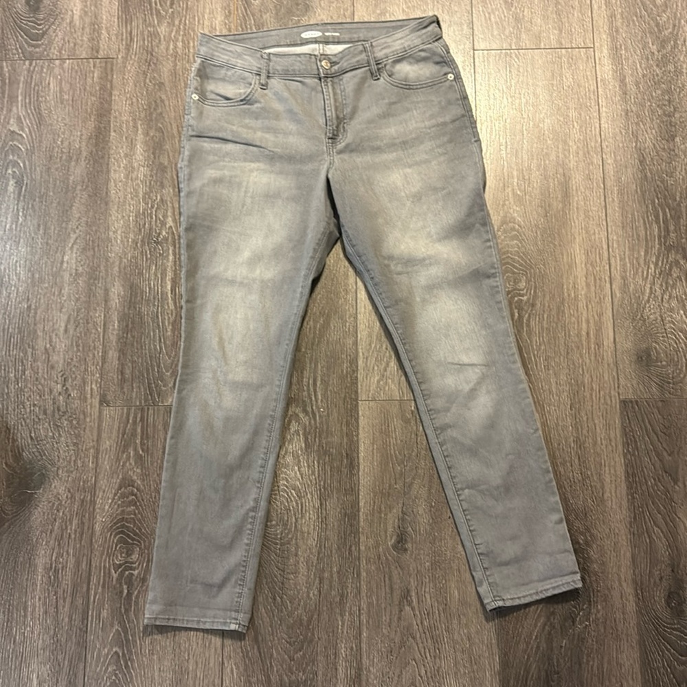 Old Navy Super Skinny Jeans